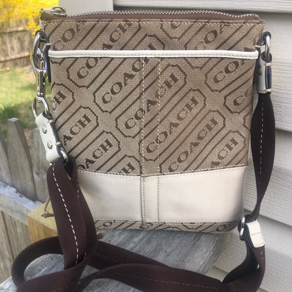 Vintage coach crossbody bag